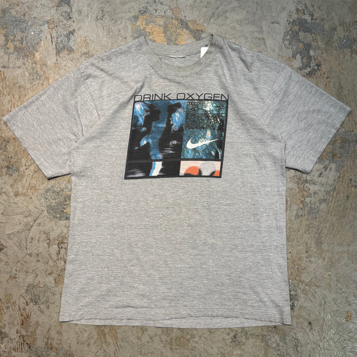 Used clothing NIKE / Printed T-shirt / Equivalent to size XL