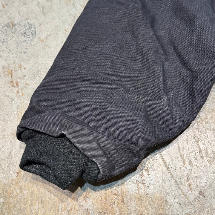 미국에서 만든 중고 의류 Carhartt/ Active Jacket/ Duck Fabric/ Filling/ Quilted Lining/ Size XL