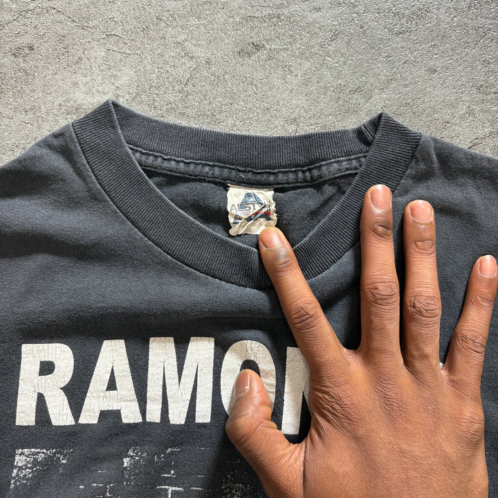 古着 00s Ramones/ラモンズバンドTシャツ/サイズS相当