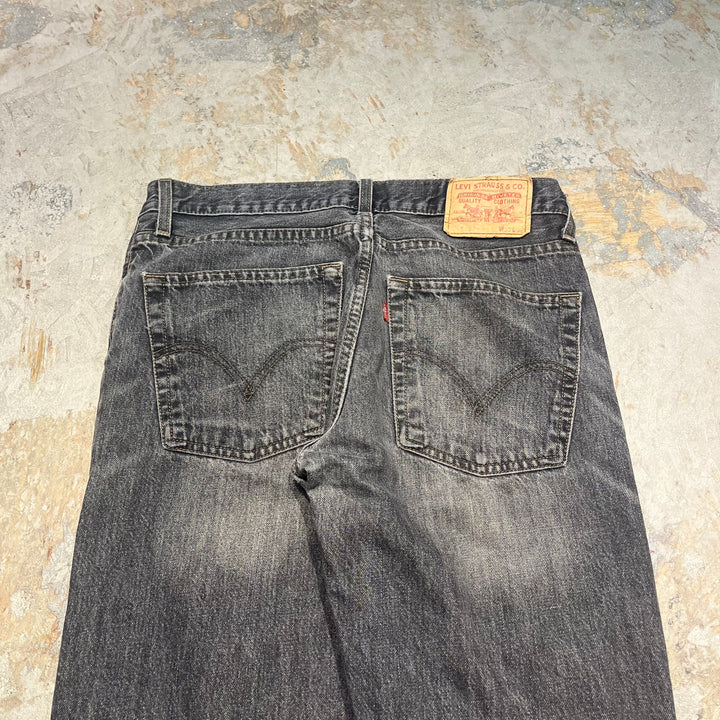 #4439 古着 Levi's/リーバイス/Black Denim Pants/ブラックデニムパンツ/518/MADE IN Rumania/サイズ33×32