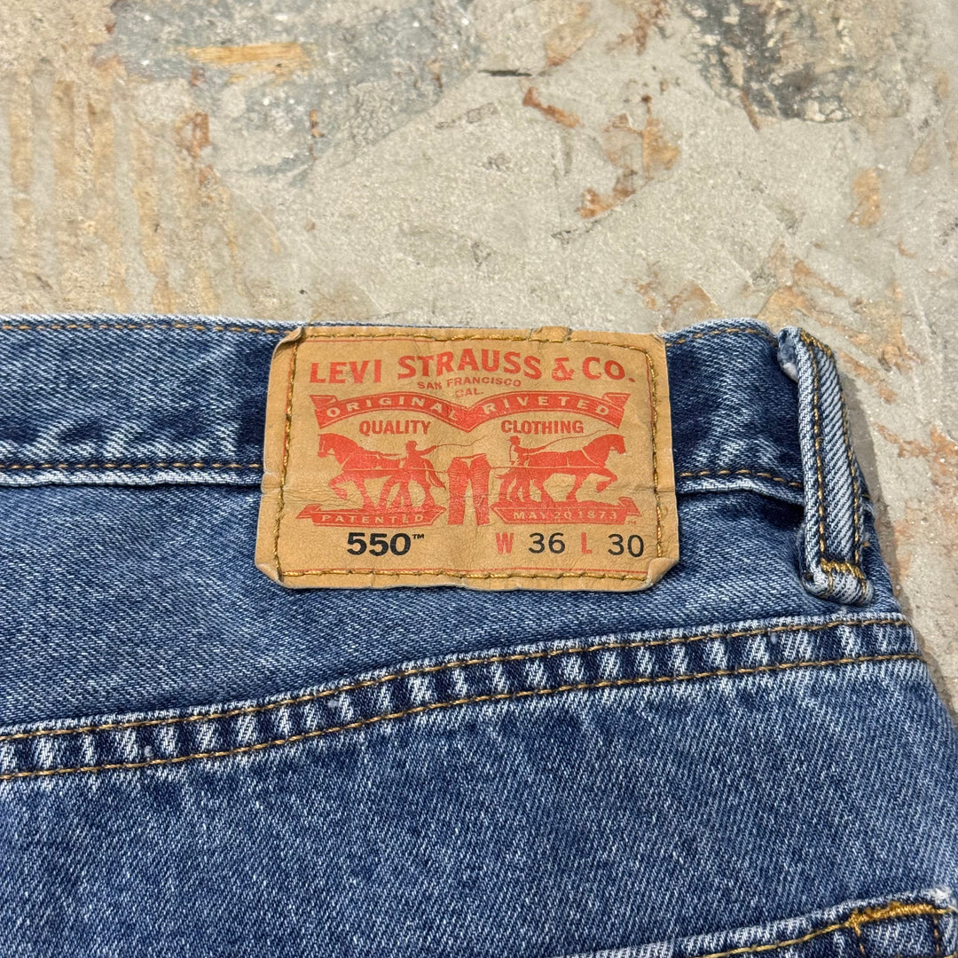 二手衣服Levi's/ Levi的/牛仔褲/ 550/實際尺寸34 x 29