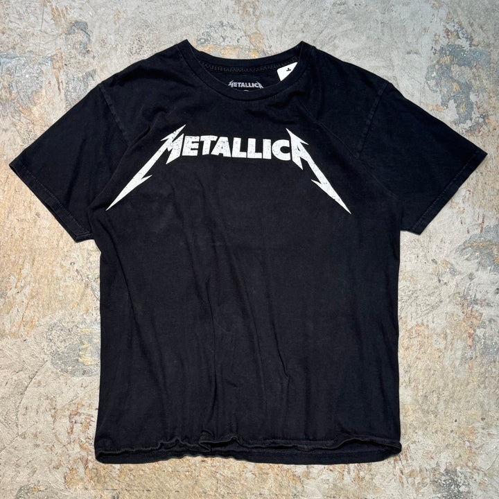 Used clothing METALLICA/ Metallica/ Artist T-shirt/ Size M