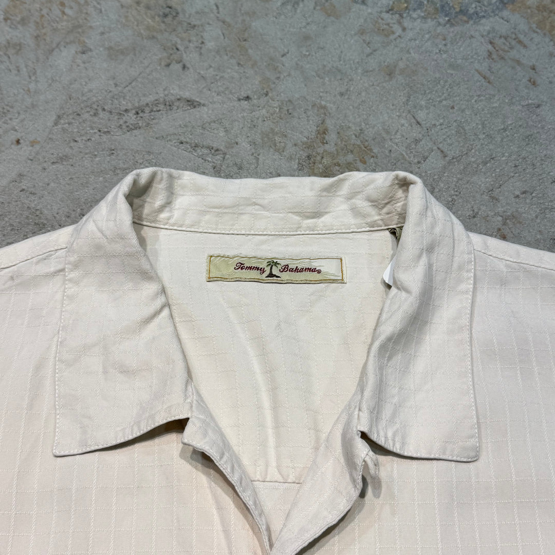 Used clothing TOMMY BAHAMA/ Tommy Bahamas/ Short sleeve shirt/ Open collar/ Silk/ Size L