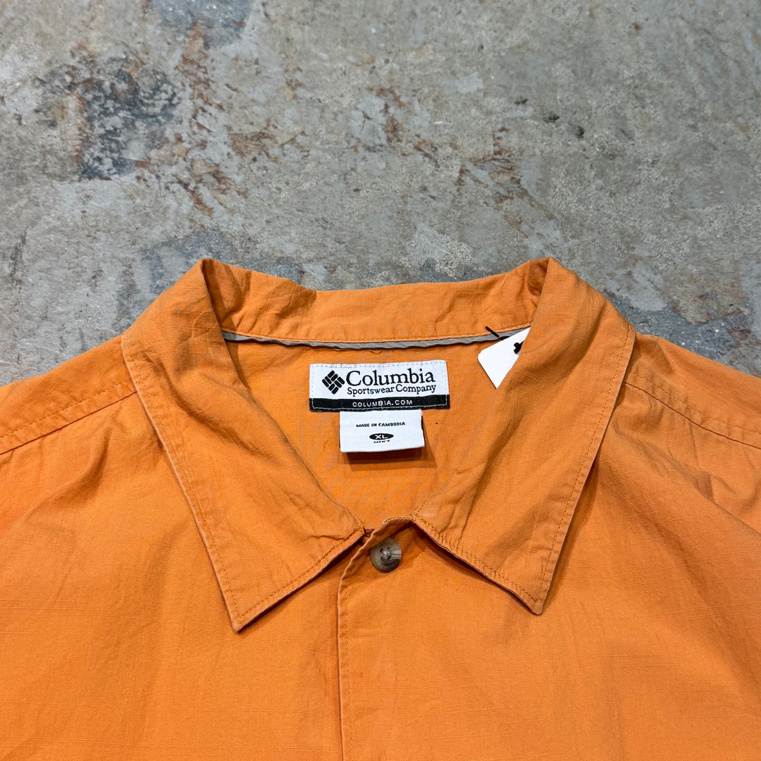 중고 의류 Columbia/ Columbia/ Short Sleeve Shirt/ Plain/ Size XL