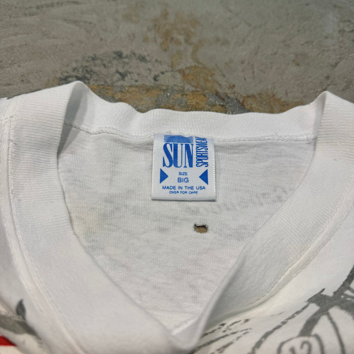 Used clothing Made in USA SUN SPORTSWEAR/Sun Sportswear/Single stitch/Printed T-shirt/Size equivalent to XL