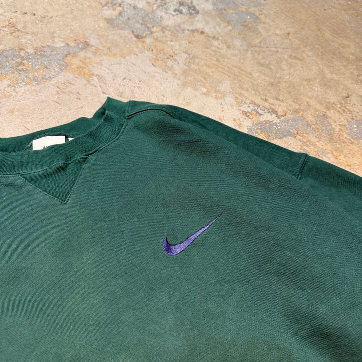 古着 90's~00's NIKE/ ナイキ/ クルーネックスウェット/ ワンポイント刺繍/ サイズXL