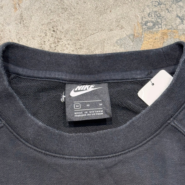 古着 NIKE/ ナイキ/ クルーネックスウェット/ ワンポイント刺繍/ サイズM