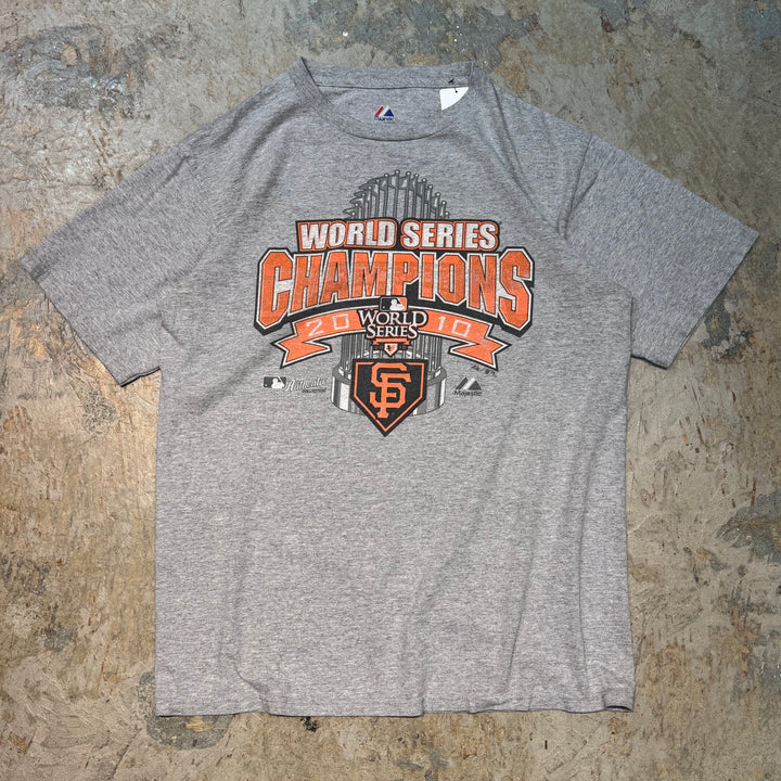 중고 의류 Majestic/Majestic/MLB/San Francisco Giants/World Series2010/Champions/Printed T-Shirt/Size M