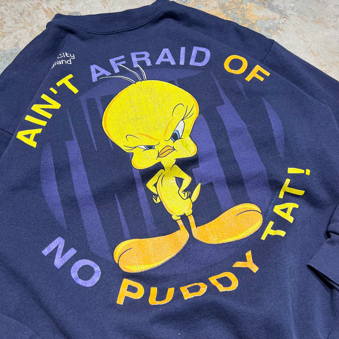 #3986 古着 TULTEX/タルテックス/Crew Neck Print Sweat Shirt/クルーネックスウェット/トゥイーティー/AIN'T AFRAID OF NO PUDDYTAT!/MADE IN U.S.A/サイズL