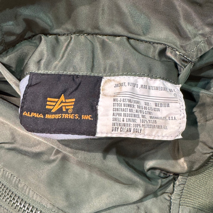 古着 Alpha Industries/米空軍/MIL-J-82790D /フライトジャケット MA-1/サイズM