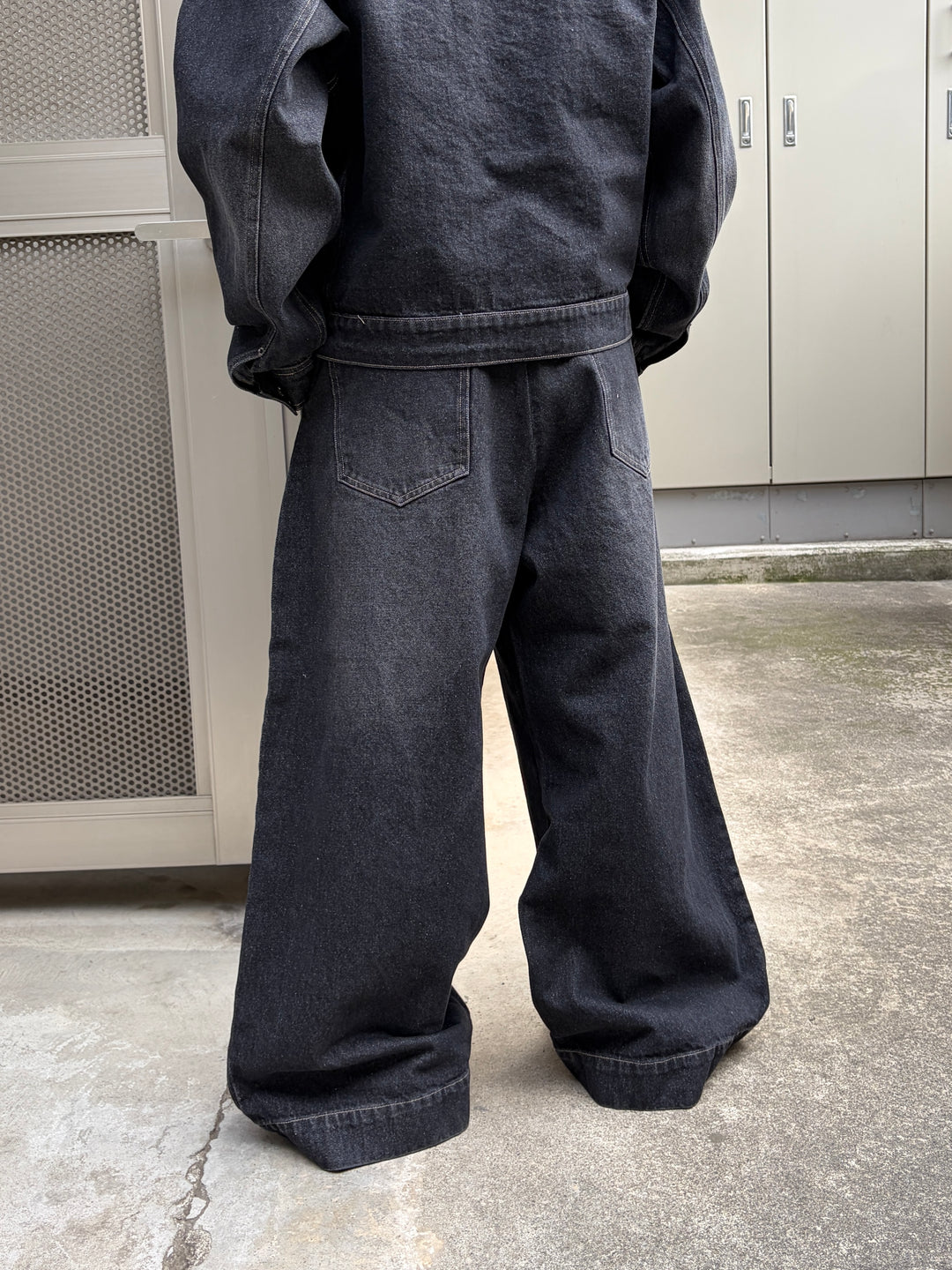 2タックウォッシュデニムワイドパンツ/セットアップ着用可