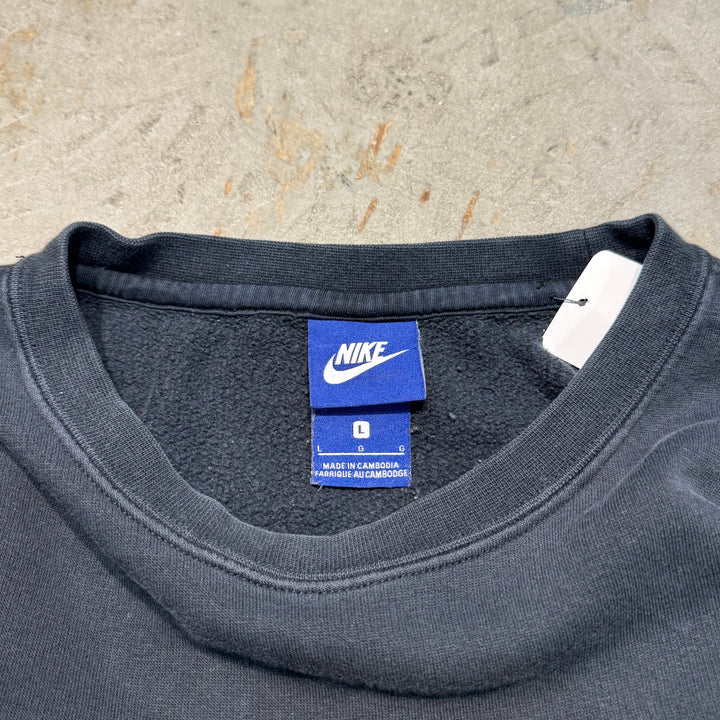 古着 NIKE/ ナイキ/ クルーネックスウェット/ ワンポイント刺繍/ サイズL