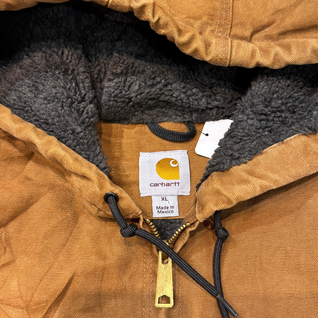 Used clothing Carhartt/ Active jacket/ Duck fabric/ Boa lining/ Size XL