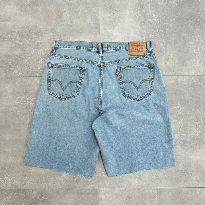 #419 Levis Denim Shorts W36