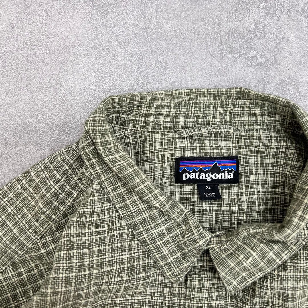 #791 Patagonia Check Shirts Size XL