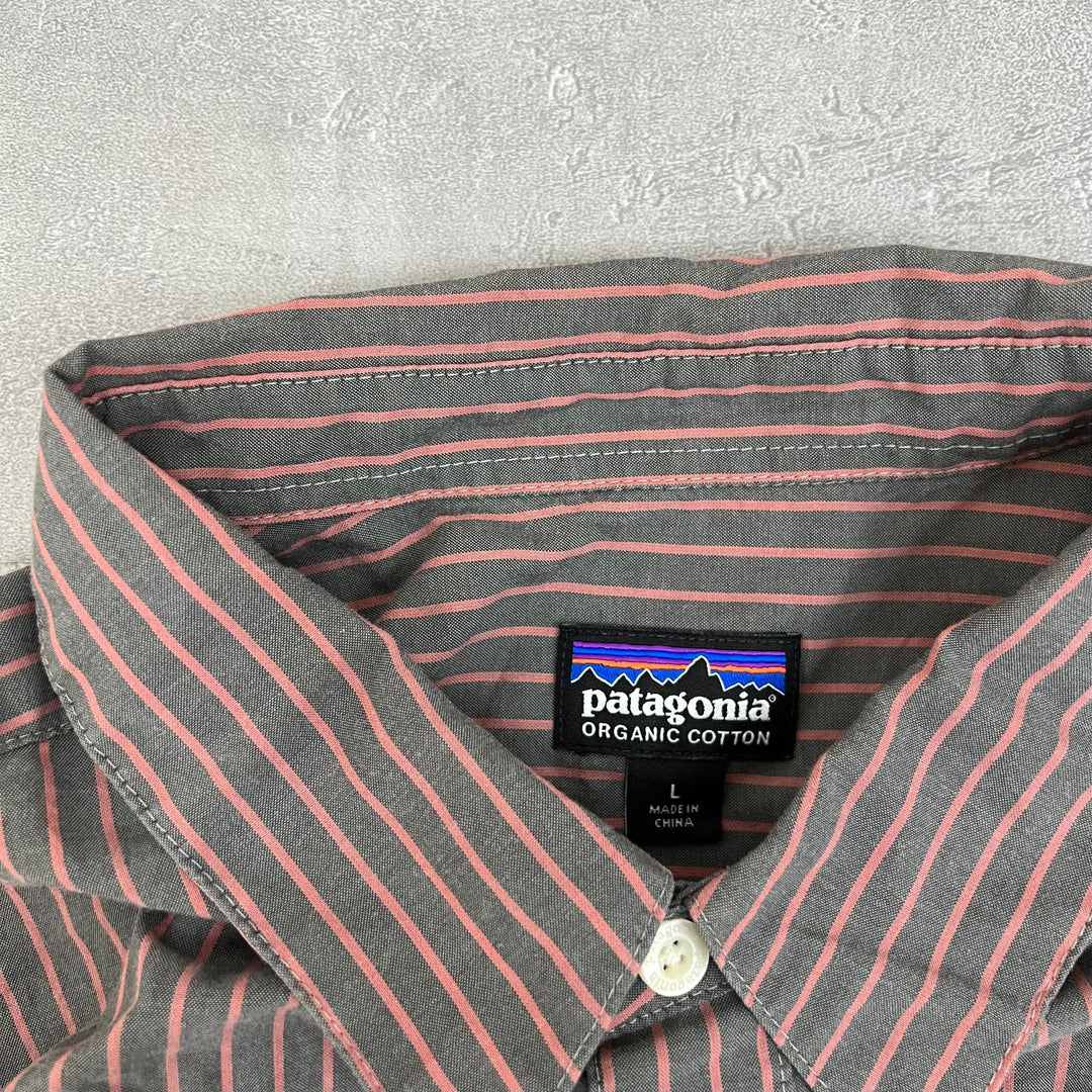 #235 Patagonia Stripe Shirts Size L