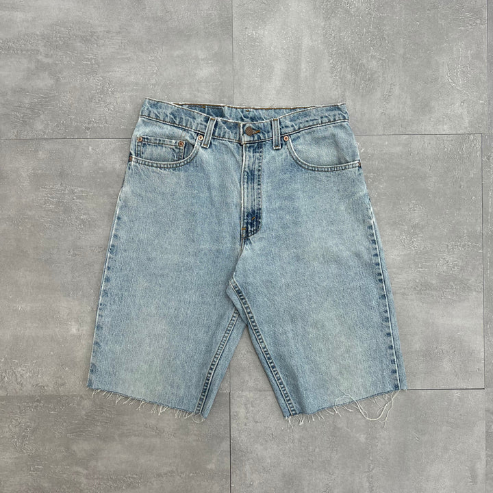 #417 Levis Denim Shorts W33